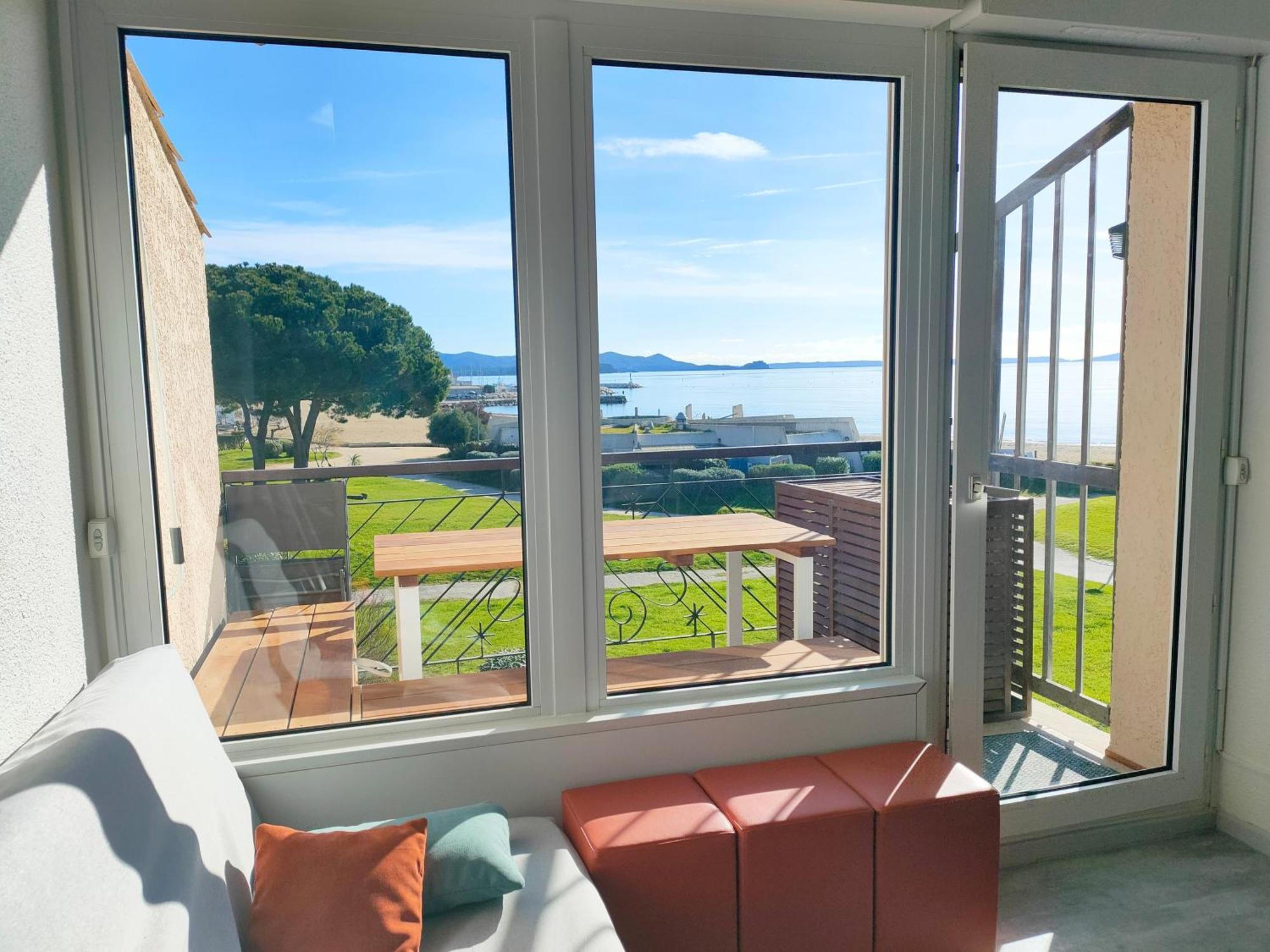 Appartement Vue D'Or Les Pieds Dans L'Eau La Londe-les-Maures Luaran gambar